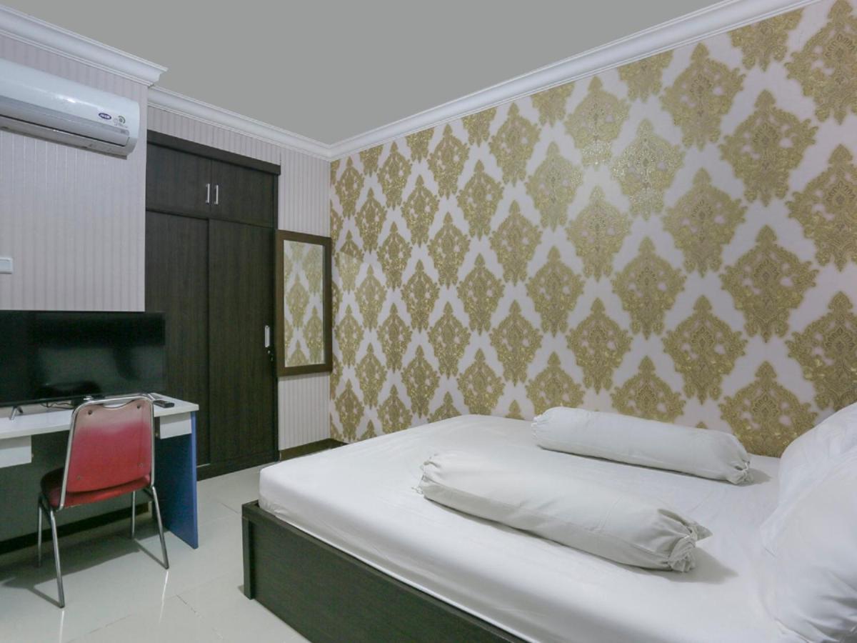Oyo Life 3520 Indoniaga Palace 탕그랑 외부 사진